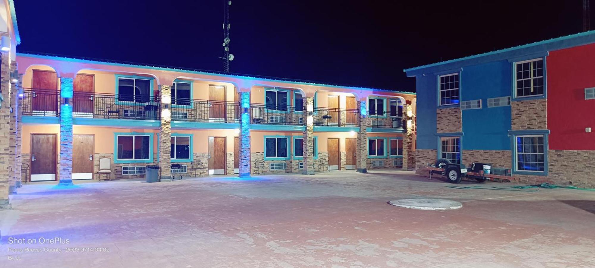 B&J Hotel And Apartments Pecos Exterior foto